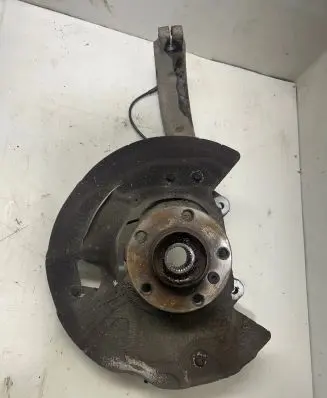 BMW X6 E71 Front wheel hub