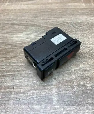 BMW X5 E53 Hazard light switch 8368920