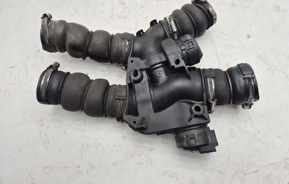 Peugeot Partner Throttle valve 9657485480