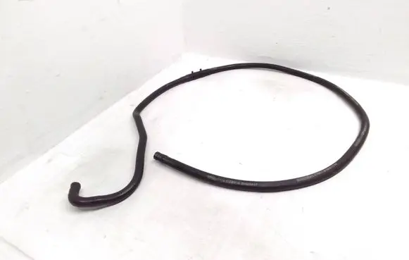 Volvo XC90 Engine coolant pipe/hose 31274505
