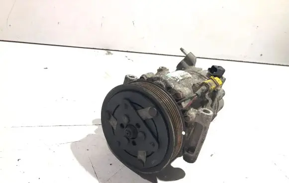 Citroen C4 I Air conditioning (A/C) compressor (pump) 9651910980