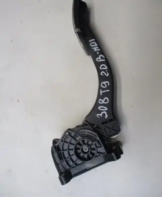 Peugeot 308 Accelerator throttle pedal 9674829180