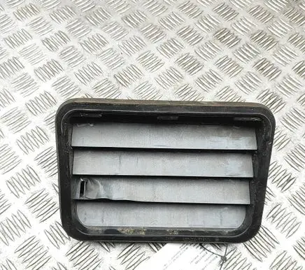 Mercedes-Benz GLE (W166 - C292) Quarter panel pressure vent A1668301042
