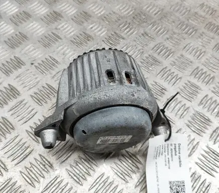 Mercedes-Benz SL R231 Engine mount bracket A2312400000