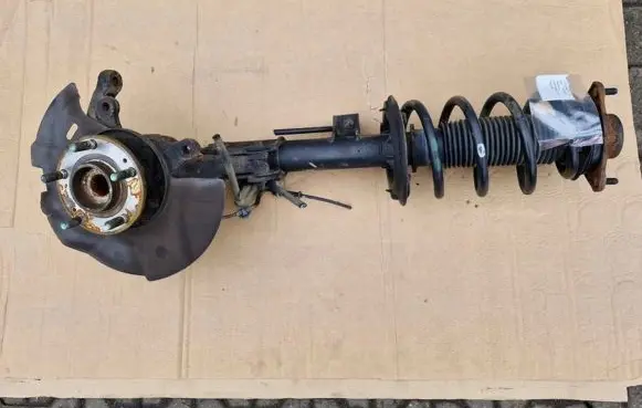 KIA Sorento Front wheel hub spindle knuckle