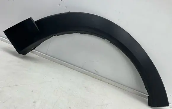 Mazda CX-30 Front arch trim DGH951W21