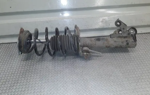 Mercedes-Benz B W245 Front shock absorber with coil spring 