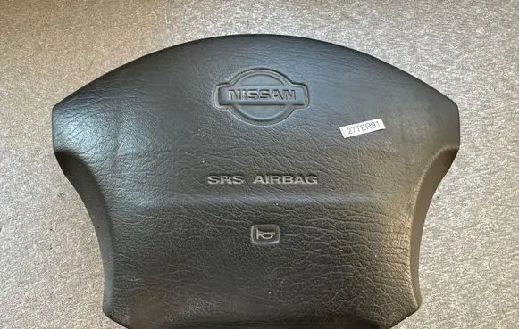 Nissan Terrano Steering wheel airbag 985100X000