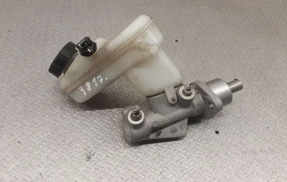 Renault Twingo II Master brake cylinder
