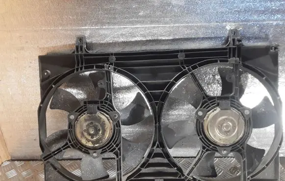 Nissan Almera Tino Electric radiator cooling fan