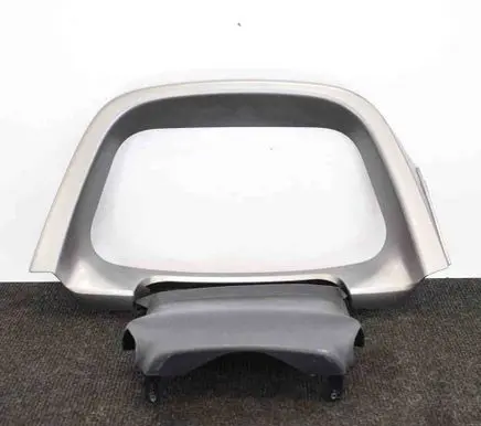 Toyota RAV 4 (XA40) Dashboard trim 