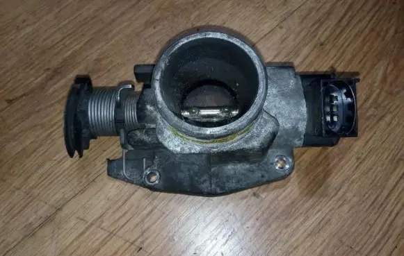 Ford Ka Throttle valve xs51aa xs51-aa