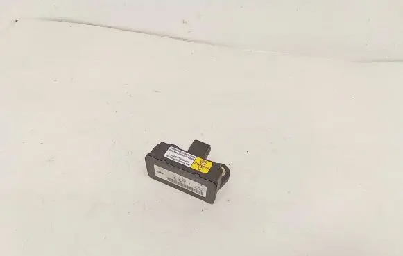 Ford Kuga I ESP acceleration yaw rate sensor 10170106513 GZ72A10E72