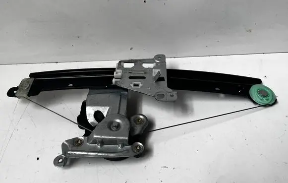 Volvo S60 Front wiper linkage and motor