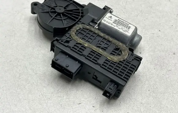 Citroen C4 Grand Picasso Front door window regulator motor 9654087580 400962C
