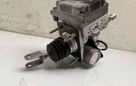 Toyota Auris 150 ABS Pump 4721012080 4727047030 12423A5600