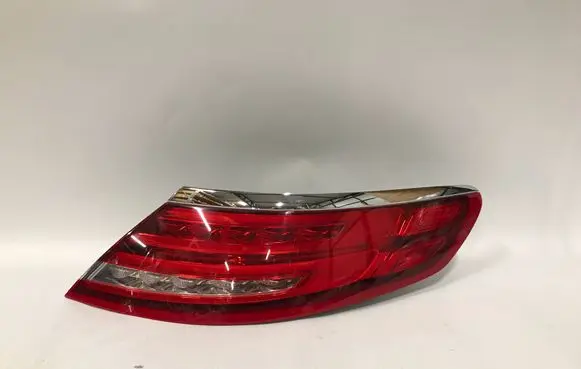 Rear/tail lights