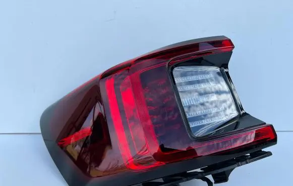 Polestar 2 Rear/tail lights P01419101 31108940