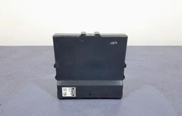 Suzuki Swace Other control units/modules 8998102190