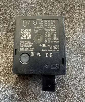 Mercedes-Benz S W223 Distronic sensor radar A0009003138 A0009024883
