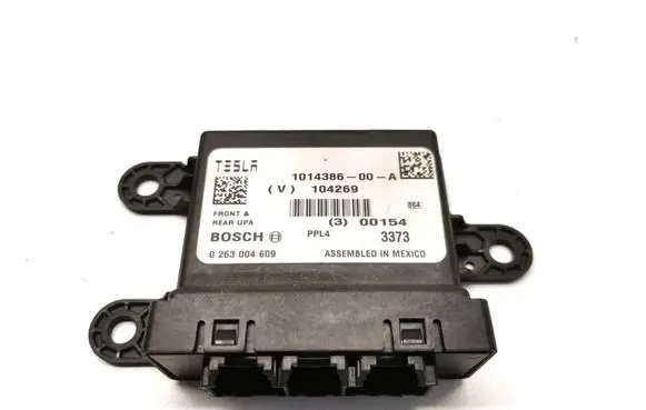 Tesla Model S Parking PDC control unit/module 1014386-00-A