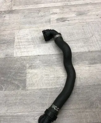 BMW 5 G30 G31 Engine coolant pipe/hose 9308346 16383510