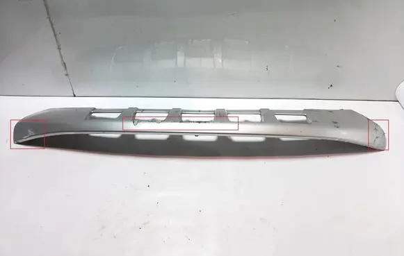 Front bumper lip