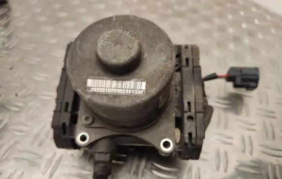 Vacuum pump