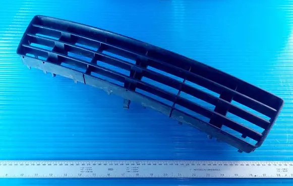 Audi A6 S6 C5 4B Front bumper lower grill 4B0807683F