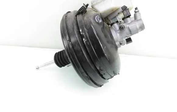 Volkswagen Touareg I Brake booster 7P0612101C