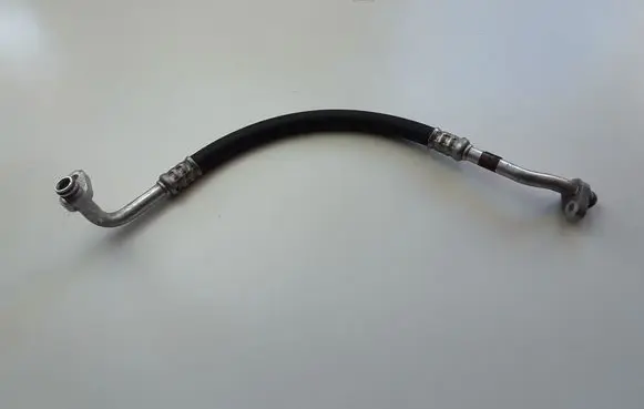 Citroen DS5 Air conditioning (A/C) pipe/hose 9684311080