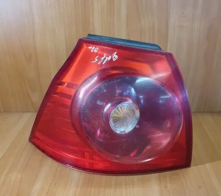 Volkswagen Golf V Rear/tail lights 1K6945095E 3560876991 7010618Z0