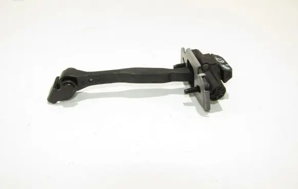 Fiat 500X Rear door check strap stopper
