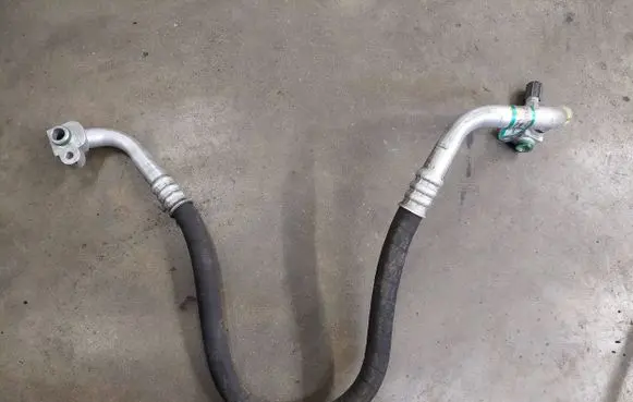 Ford Ka Air conditioning (A/C) pipe/hose 51786219
