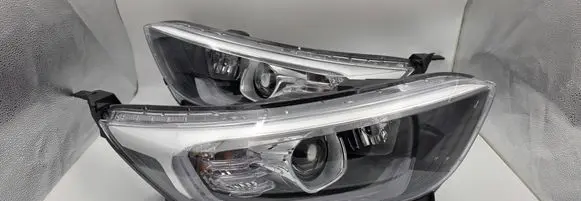 KIA Stonic Headlight/headlamp 92102H8