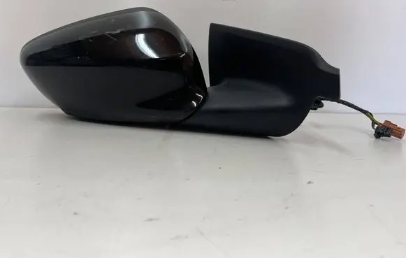Front door electric wing mirror