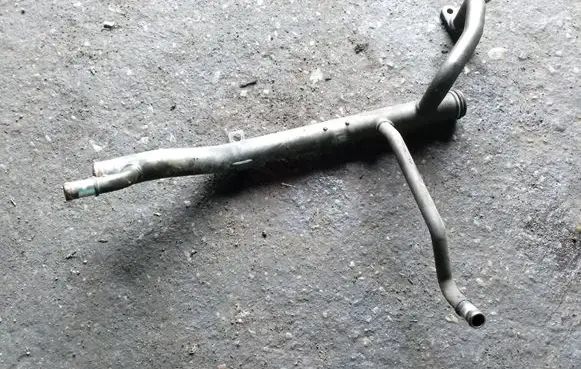 Volvo S60 Engine coolant pipe/hose