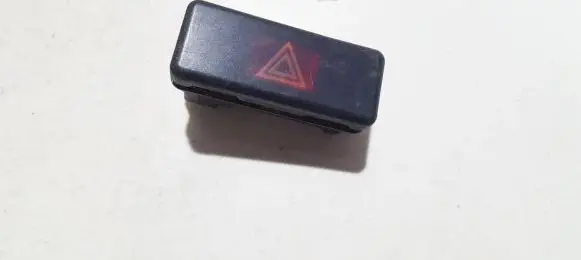 BMW 5 E39 Hazard light switch 8350947