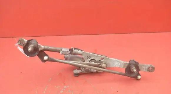 Toyota Auris 150 Front wiper linkage and motor 85110-02190