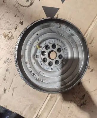 Mercedes-Benz B W246 W242 Flywheel A2700301500