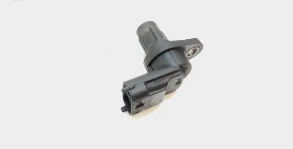 Volvo V70 Camshaft position sensor 8658726