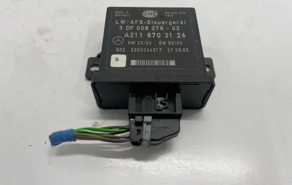 Mercedes-Benz E W211 Light module LCM A2118703126