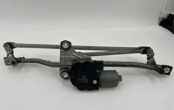 Volvo XC60 Front wiper linkage and motor 30753513 14112093 3397020952