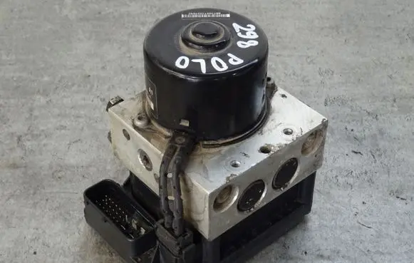 Volkswagen Polo III 6N 6N2 6NF ABS Pump 6X0907379C 6X0614517