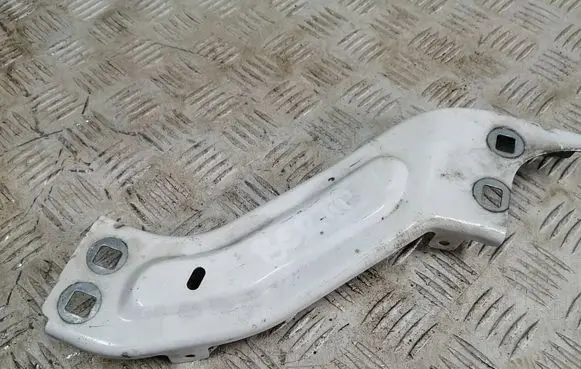 Citroen Berlingo Headlight/headlamp mounting bracket 