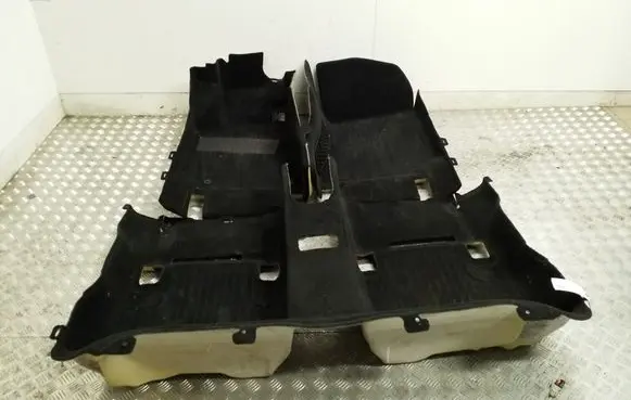 Mercedes-Benz E W212 Interior carpet 