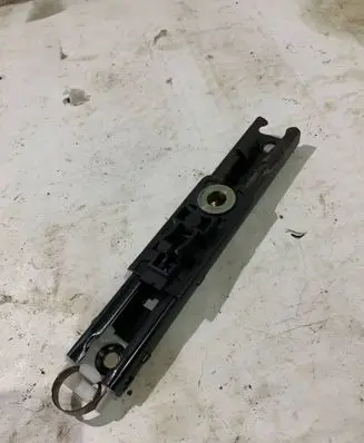 BMW 3 E46 Seat belt adjustment motor 8207957 566143504A
