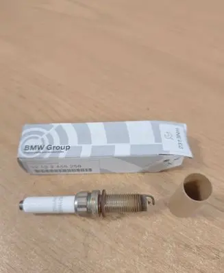 BMW X4 G02 Spark plug 2455258