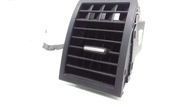 Volkswagen Touareg I Dashboard side air vent grill/cover trim 7L6819704D