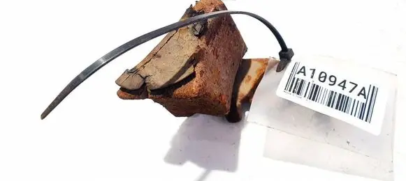 Mazda 3 I Engine mount bracket 